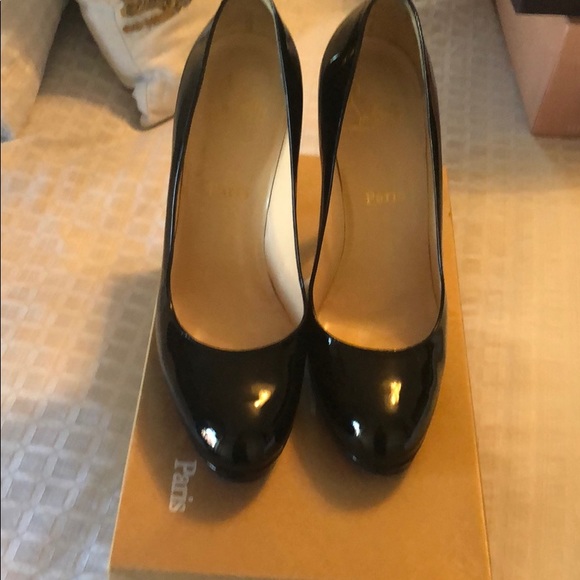 Christian Louboutin Shoes - Christian Loubiton patent leather heels